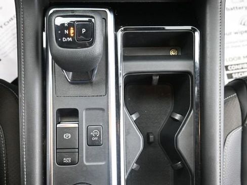 Used 2023 Nissan Pathfinder SL image 29