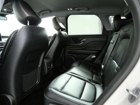 Certified 2022 Lincoln Corsair FWD image 13