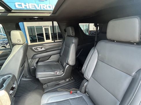 Used 2021 Chevrolet Tahoe Z71 w/ Z71 Off-Road Package image 10