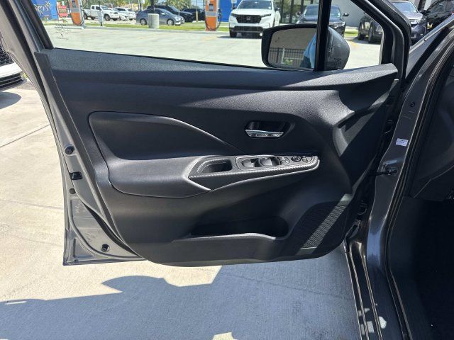 Used 2024 Nissan Versa SV w/ Trunk Package FWD image 18