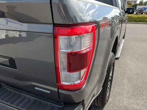 Used 2022 Ford F150 Lariat w/ Trailer Tow Package image 14