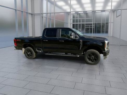 Certified 2024 Ford F250 XL w/ STX Appearance Package AWD/4WD image 3
