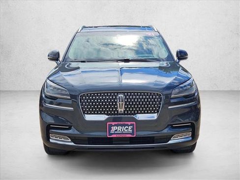 Used 2021 Lincoln Aviator Reserve w/ Equipment Group 201A AWD/4WD image 2
