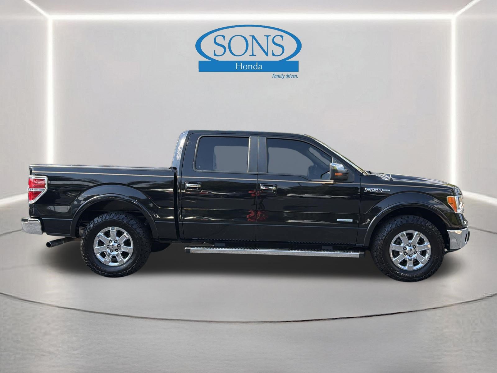 Used 2013 Ford F150 Lariat w/ Lariat Chrome Pkg RWD image 24