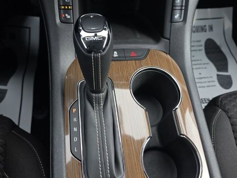 Used 2019 GMC Acadia SLE w/ Driver Alert Package I image 23