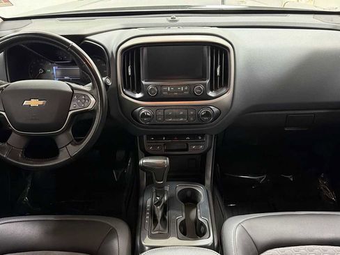 Used 2018 Chevrolet Colorado Z71 w/ Z71 Midnight Edition image 26