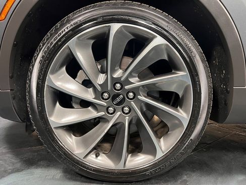 Used 2022 Lincoln Nautilus Reserve w/ Equipment Group 201A image 26