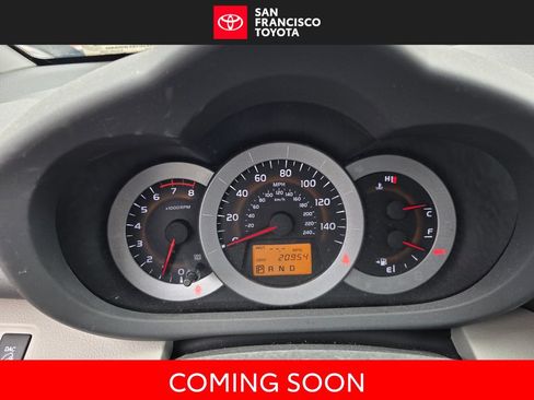 Used 2010 Toyota RAV4 Limited w/ Limited Extra Value Pkg FWD image 10