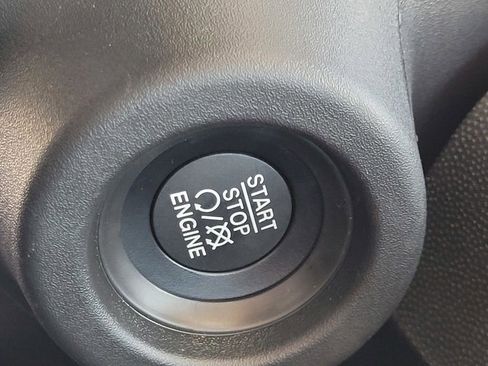 New 2026 RAM ProMaster 2500 w/ Convenience Group image 25