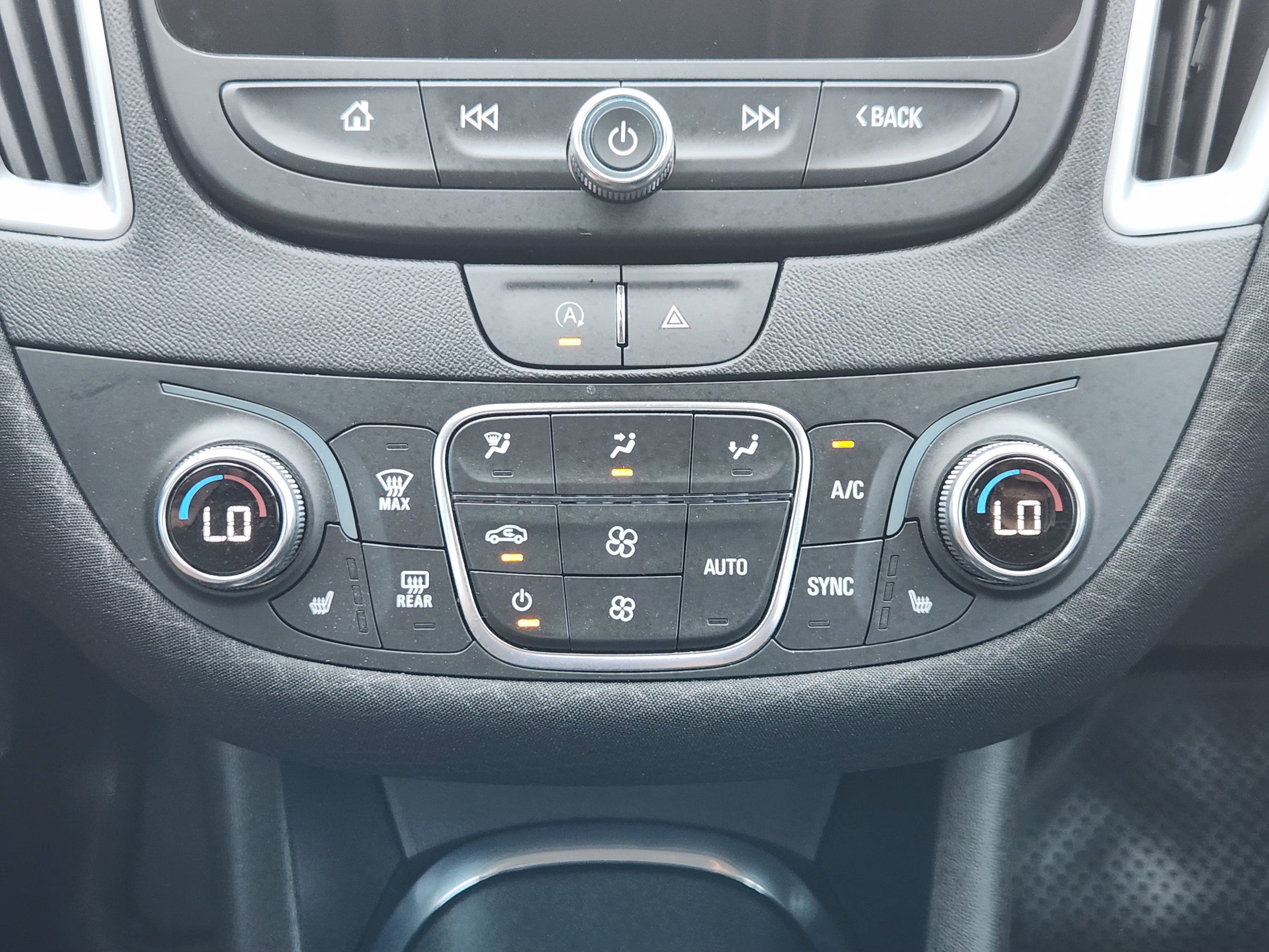 Used 2023 Chevrolet Malibu LT FWD image 20