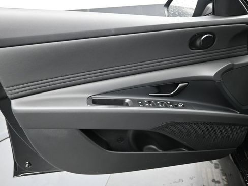 Used 2026 Hyundai Elantra SEL Sport Premium FWD image 27