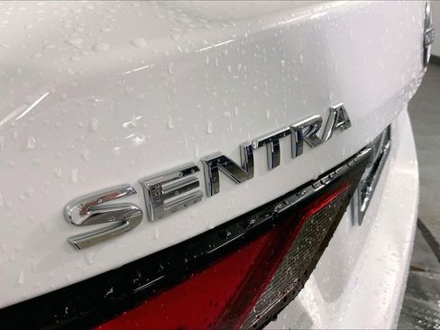Used 2025 Nissan Sentra SV FWD image 8