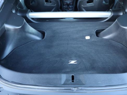 Used 2020 Nissan 370Z NISMO image 25