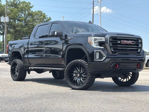Used 2021 GMC Sierra 1500 AT4 w/ AT4 Premium Package AWD/4WD image 2