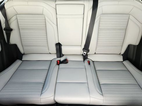New 2026 Lincoln Nautilus Reserve AWD/4WD image 14