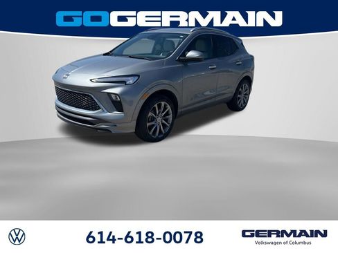 Used 2024 Buick Encore GX Avenir w/ Avenir Convenience Package AWD/4WD image 1
