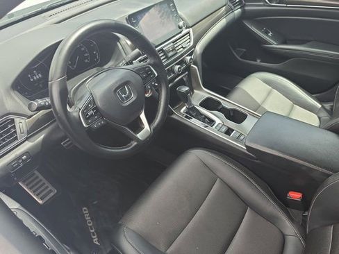 Used 2022 Honda Accord Sport image 17
