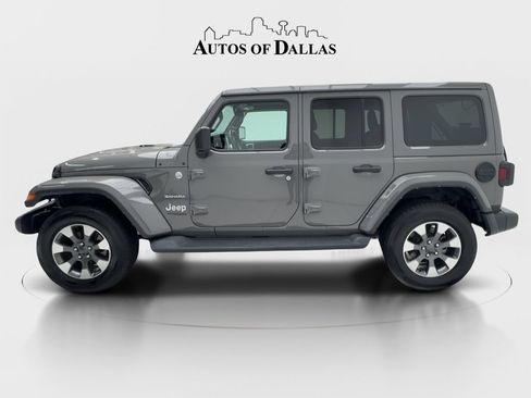 Used 2022 Jeep Wrangler Unlimited Sahara w/ Cold Weather Group AWD/4WD image 5