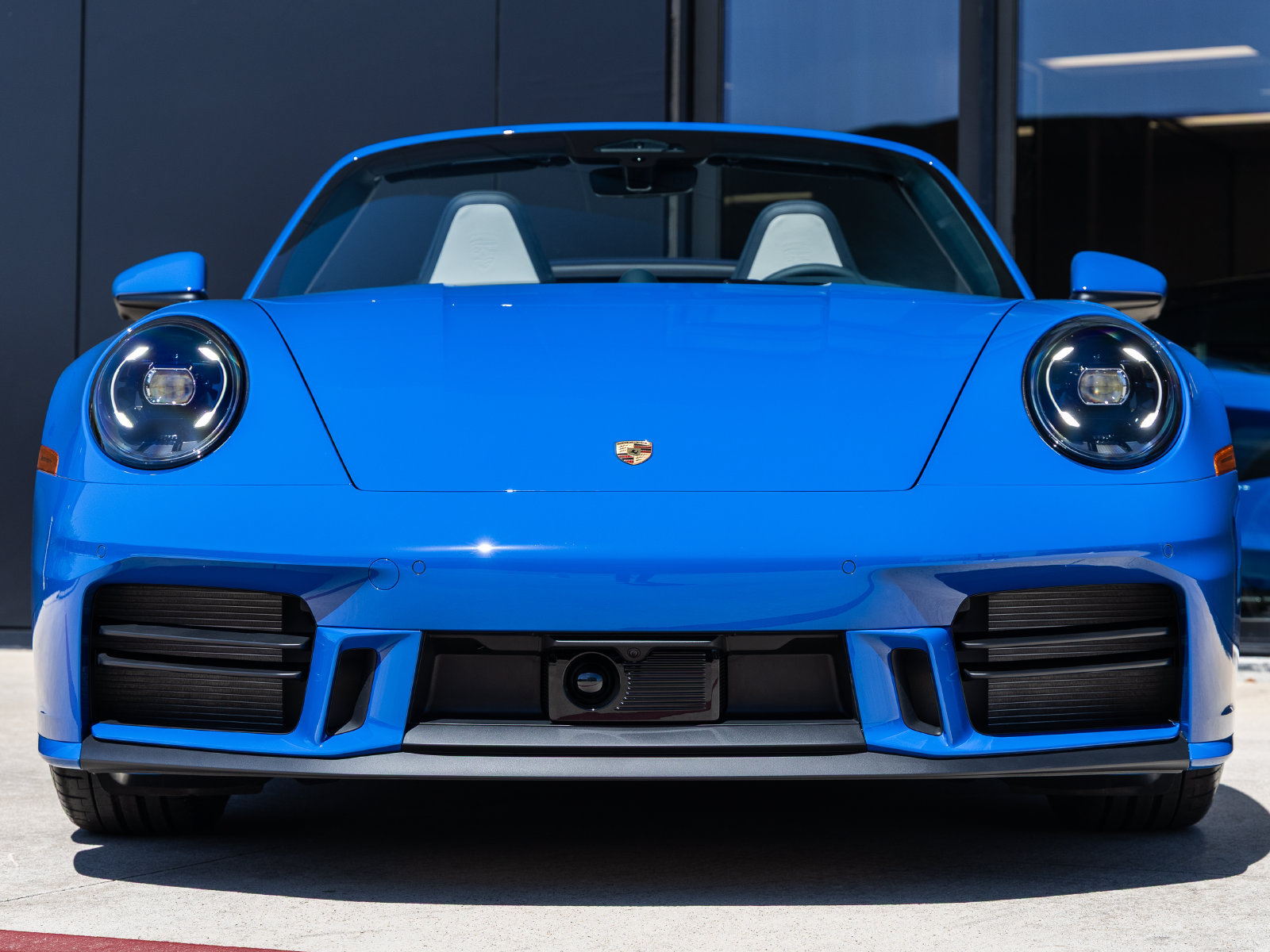 Certified 2026 Porsche 911 Carrera RWD image 8