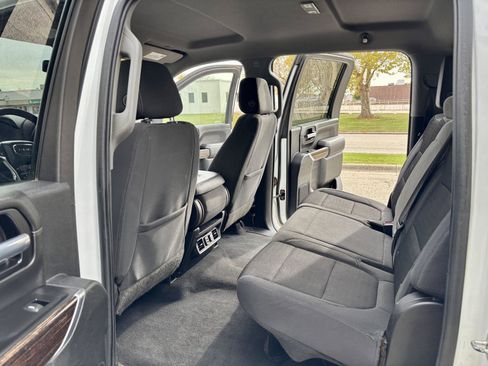 Used 2021 GMC Sierra 2500 SLE w/ SLE Value Package; image 18