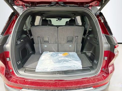 New 2026 Jeep Grand Cherokee L Limited AWD/4WD image 28