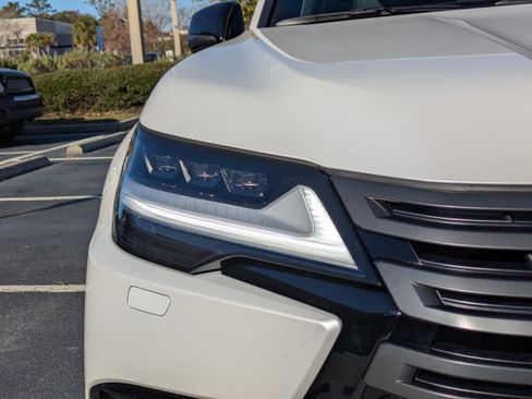 New 2025 Lexus LX 700h Luxury w/ Appearance Package image 10