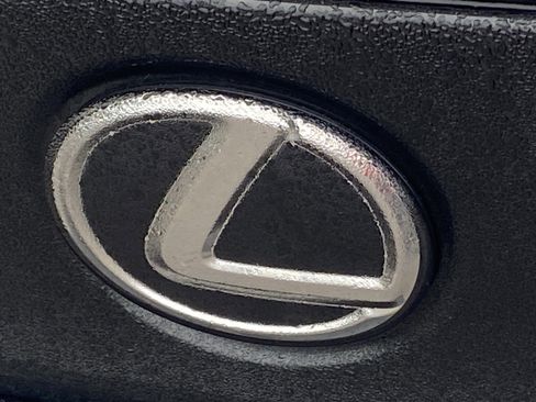 Used 2025 Lexus IS 350 F Sport image 4