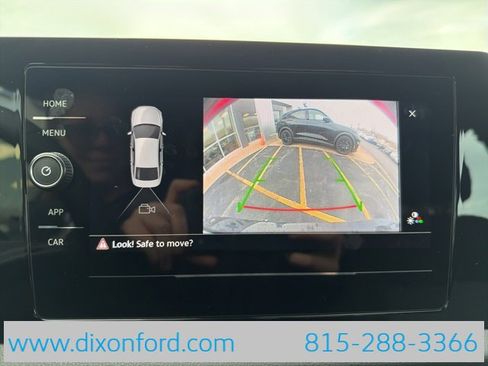 New 2025 Volkswagen Jetta S image 10