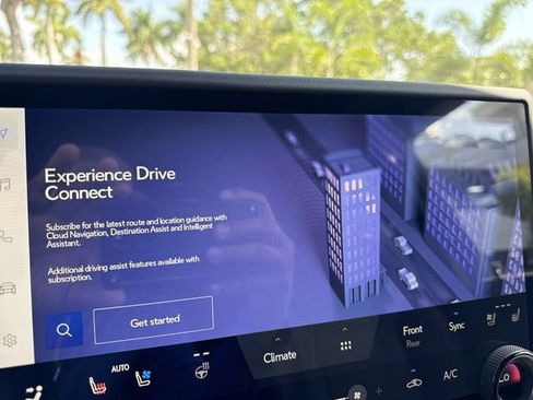 Certified 2024 Lexus GX 550 w/ Accessory Package (31) AWD/4WD image 18