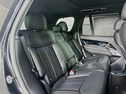New 2026 Land Rover Range Rover SE image 25