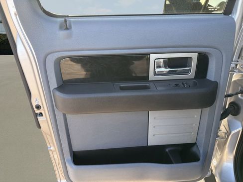 Used 2011 Ford F150 Platinum image 19