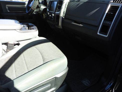 Used 2015 RAM 1500 Big Horn image 8