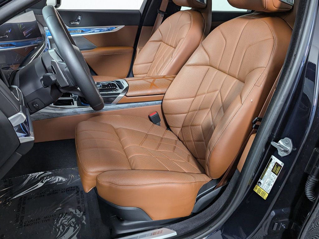 Certified 2023 BMW 740i RWD image 20