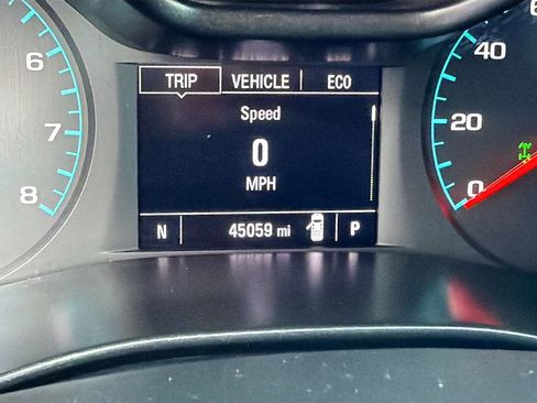 Used 2022 Chevrolet Colorado LT w/ LT Convenience Package AWD/4WD image 12