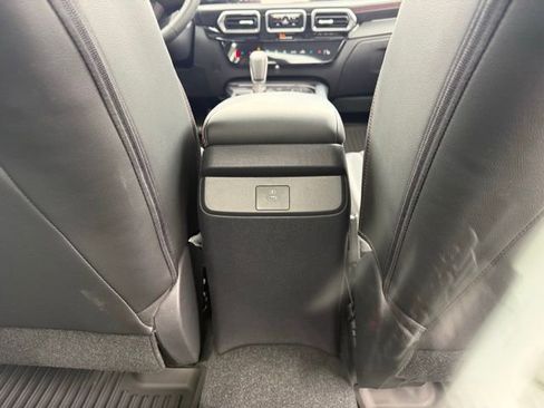 New 2026 Nissan Sentra SR w/ SR Premium Package FWD image 26