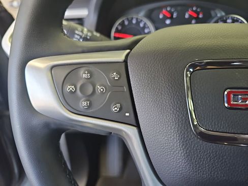 Used 2023 GMC Acadia SLT w/ Preferred Package FWD image 17
