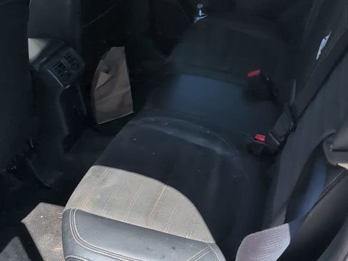 Used 2020 Mitsubishi Outlander FWD image 9