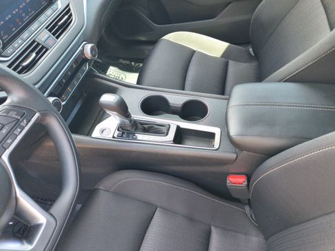 Certified 2019 Nissan Altima 2.5 S FWD image 22