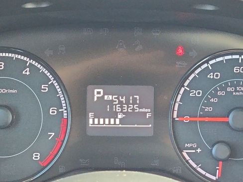 Used 2018 Subaru Impreza 2.0i Premium image 21