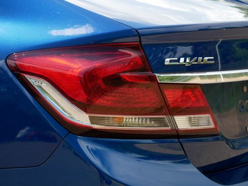 Used 2015 Honda Civic EX image 17