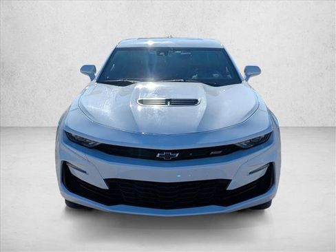 Used 2021 Chevrolet Camaro SS image 2