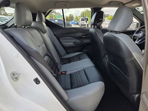 Used 2023 Nissan Kicks SR w/ SR Premium Package FWD image 18