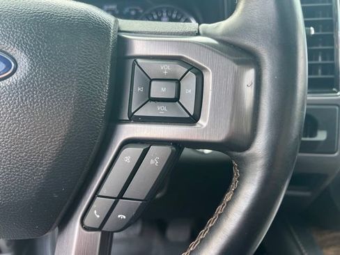 Used 2021 Ford Expedition Platinum AWD/4WD image 22