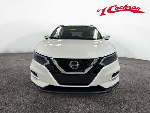 Used 2021 Nissan Rogue Sport SL w/ Premium Package image 34