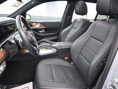 Used 2025 Mercedes-Benz GLE 450e GLE 450e w/ Winter Package image 30
