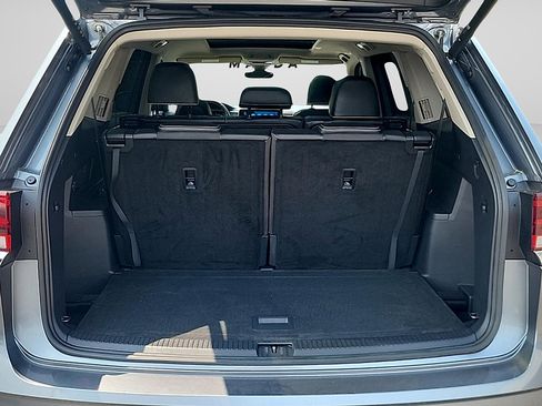 Used 2024 Volkswagen Atlas SEL Premium R-Line AWD/4WD image 29