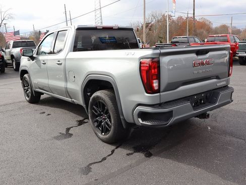 Used 2023 GMC Sierra 1500 Elevation image 27