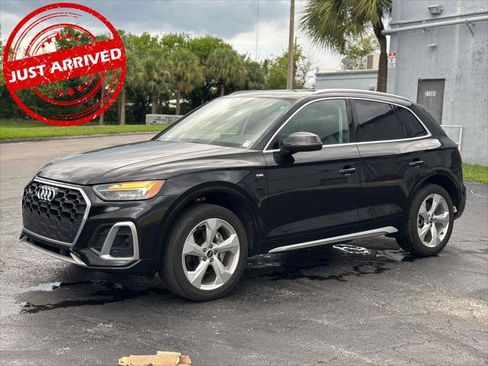 Used 2023 Audi Q5 2.0T Premium Plus w/ Premium Plus Package AWD/4WD image 1