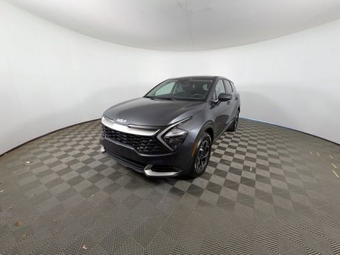 Used 2023 Kia Sportage LX image 28
