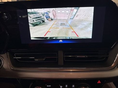 New 2026 Chevrolet Trax LT image 15